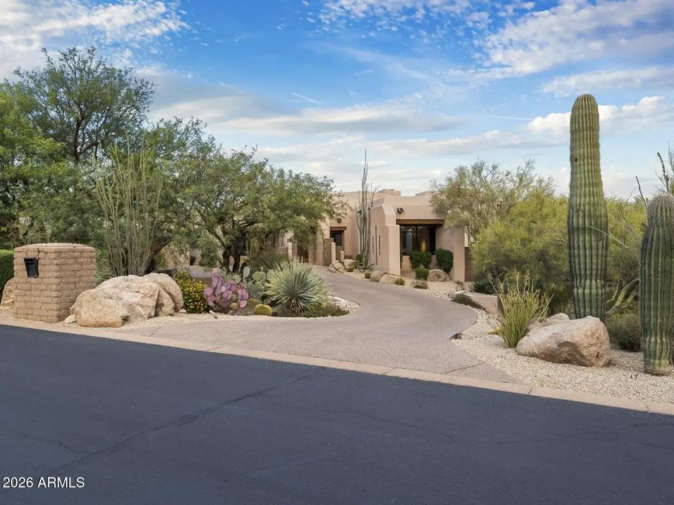 Real Estate Picture 16