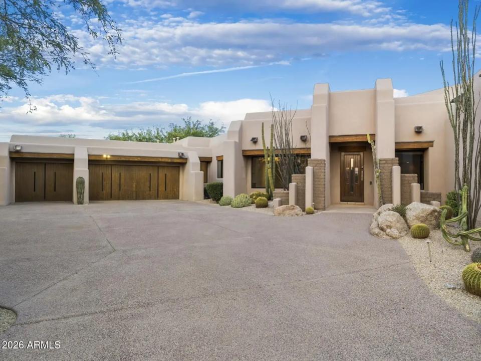 Real Estate Picture 18