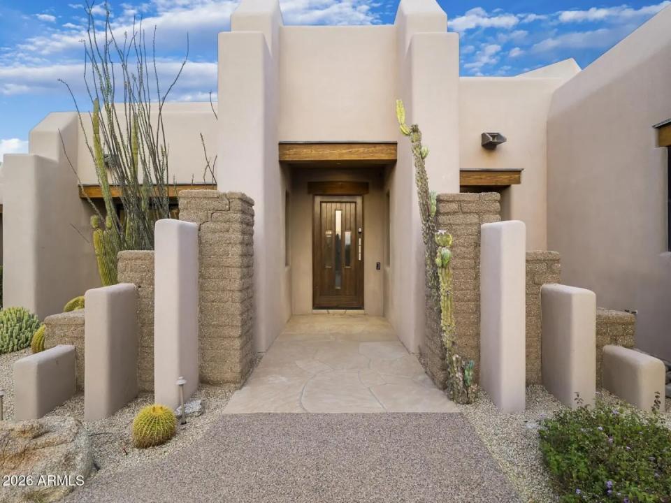 Real Estate Picture 20