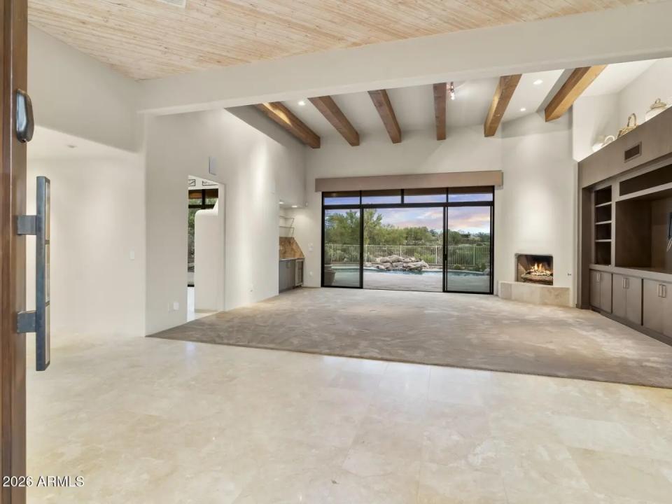 Real Estate Picture 21
