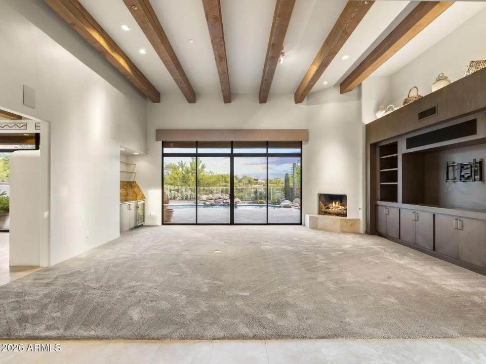 Real Estate Picture 26