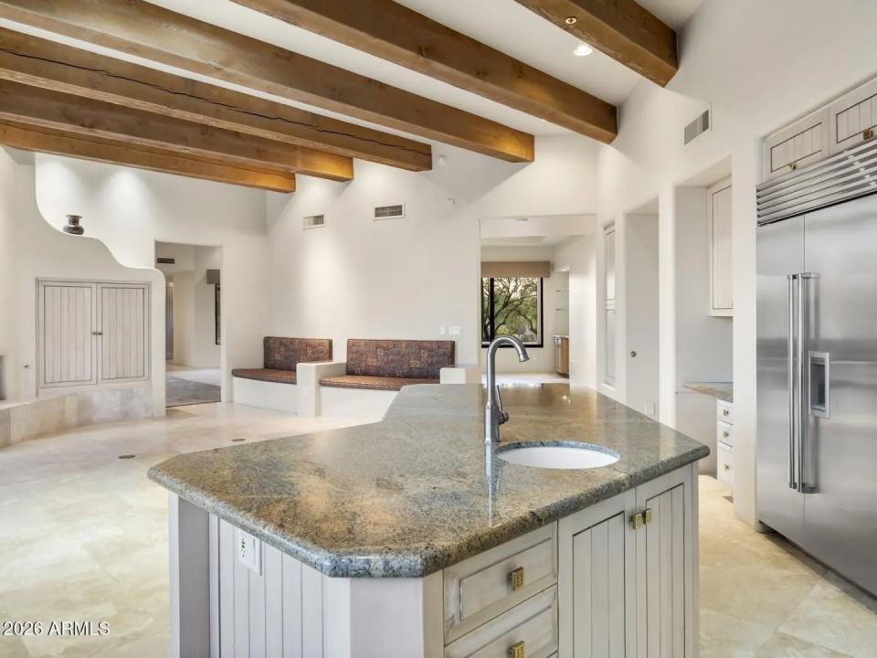 Real Estate Picture 36