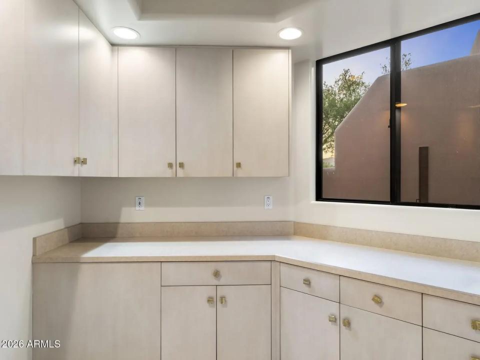Real Estate Picture 52