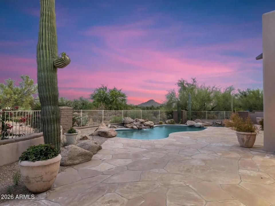 Real Estate Picture 80