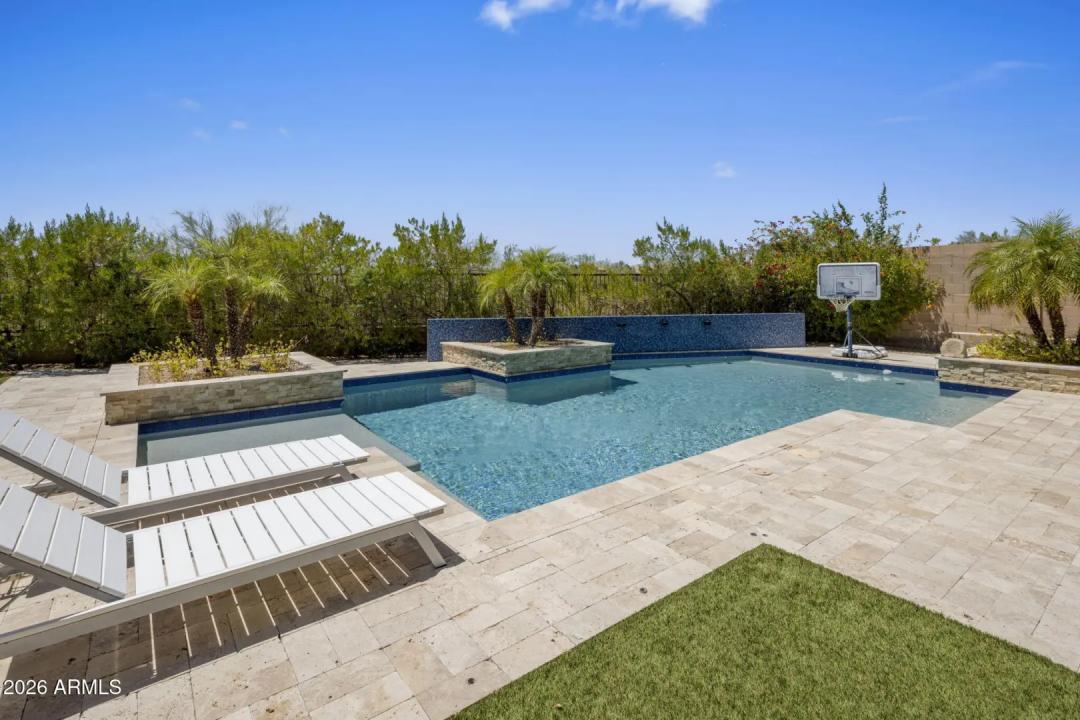 Real Estate Picture 41