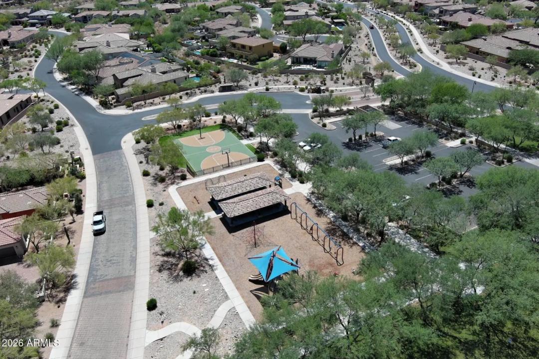 Real Estate Picture 63