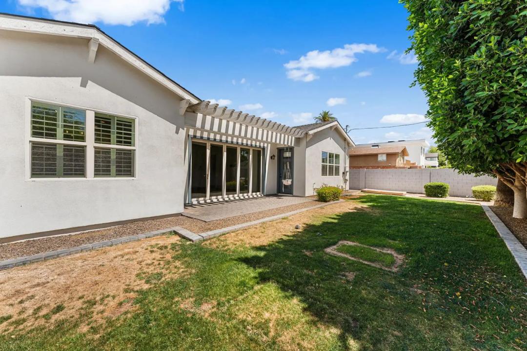 Real Estate Picture 43