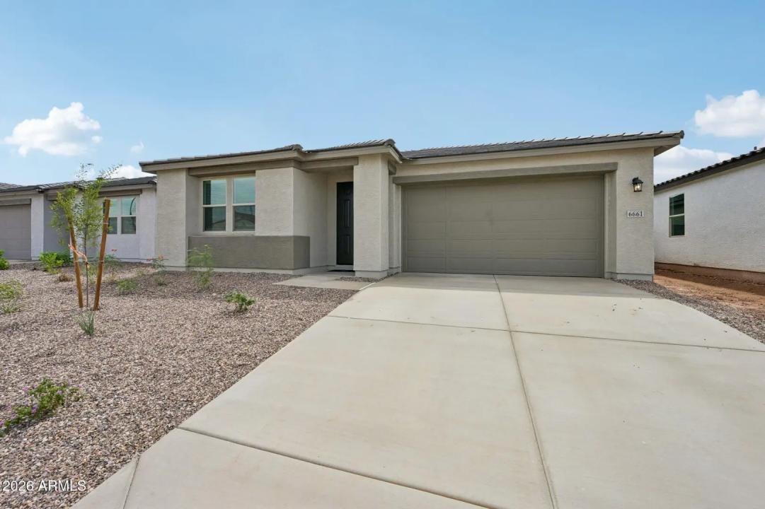 Real Estate Picture 3