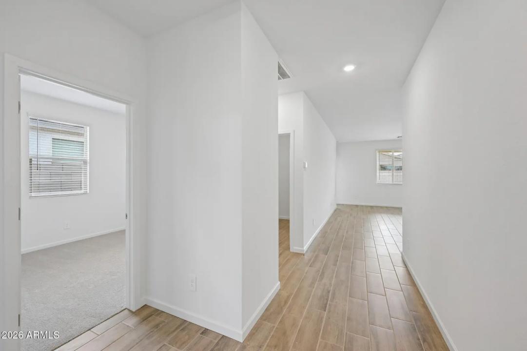 Real Estate Picture 6