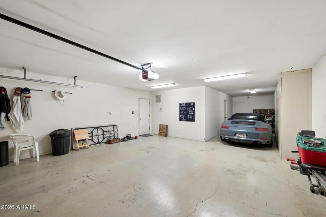 Real Estate Picture 39