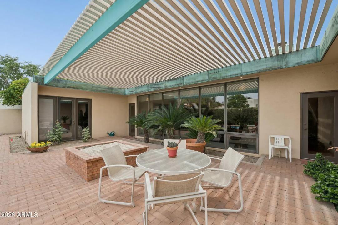 Real Estate Picture 43