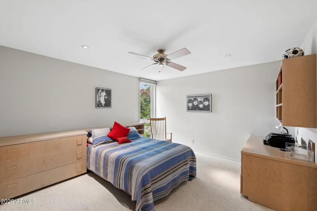 Real Estate Picture 36