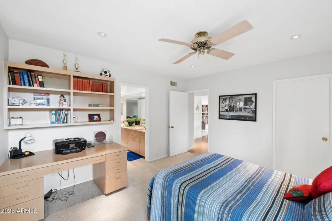 Real Estate Picture 35