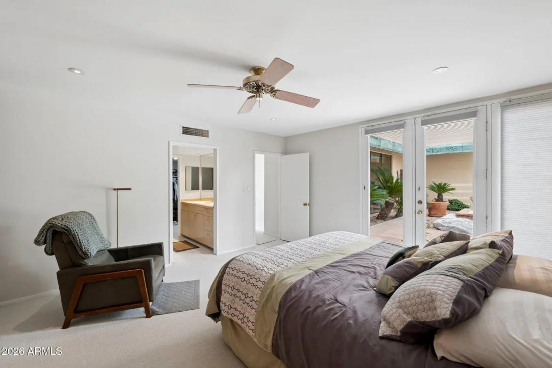 Real Estate Picture 27