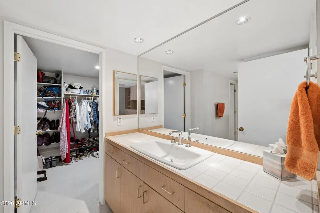 Real Estate Picture 30