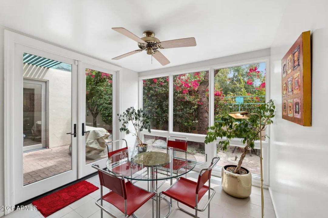 Real Estate Picture 20