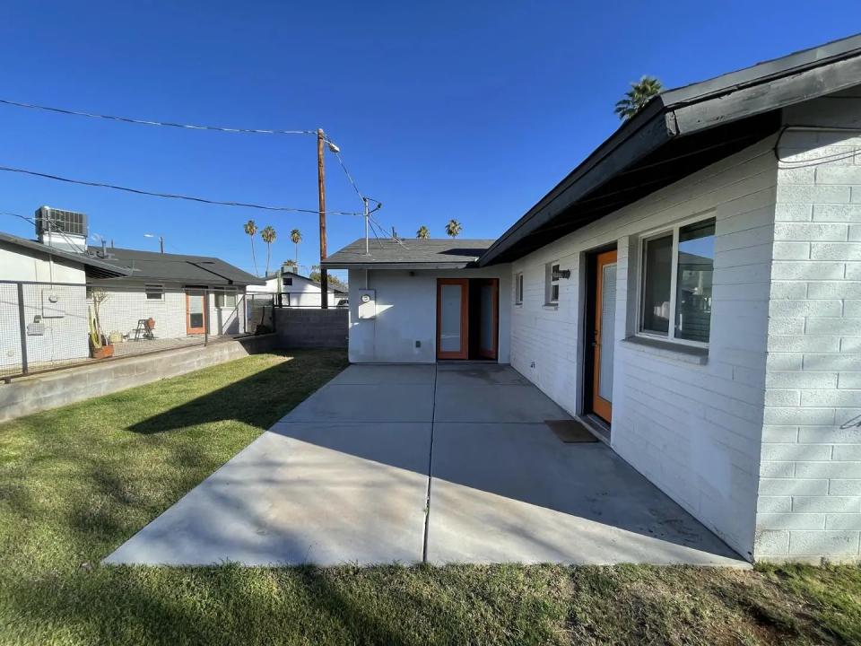 Real Estate Picture 3