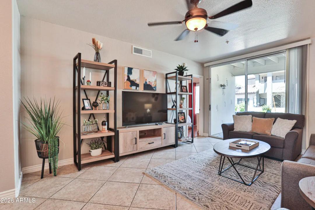 Real Estate Picture 1