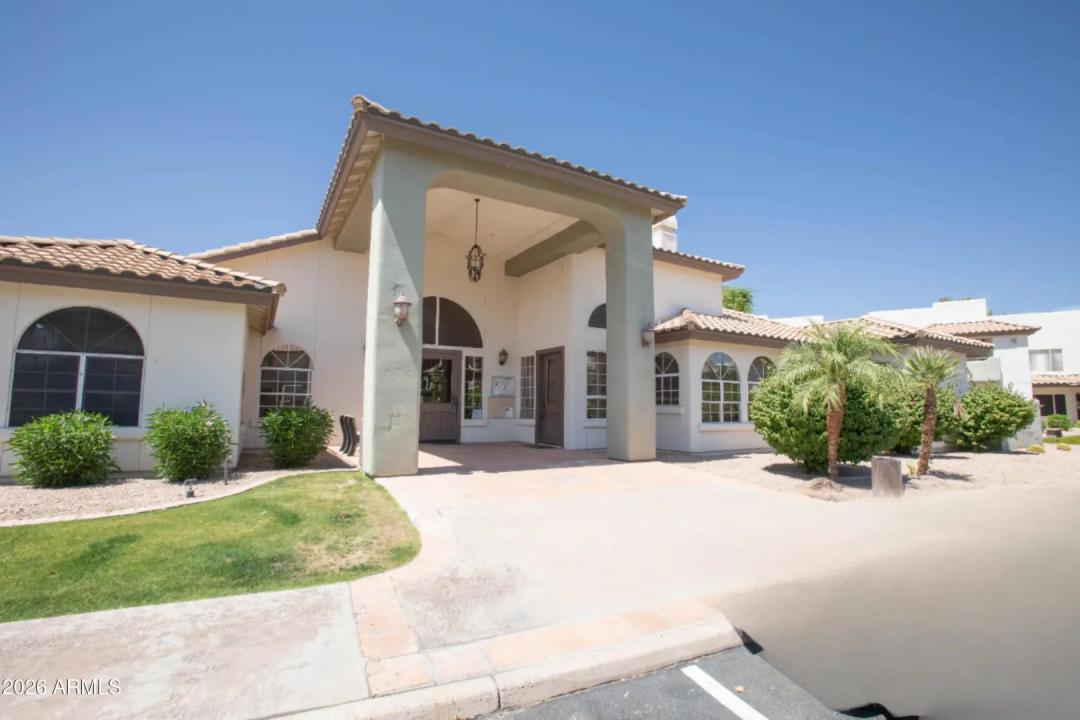 Real Estate Picture 13