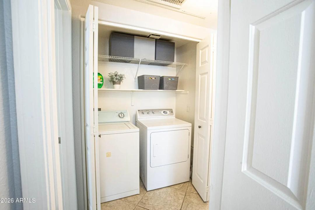 Real Estate Picture 7