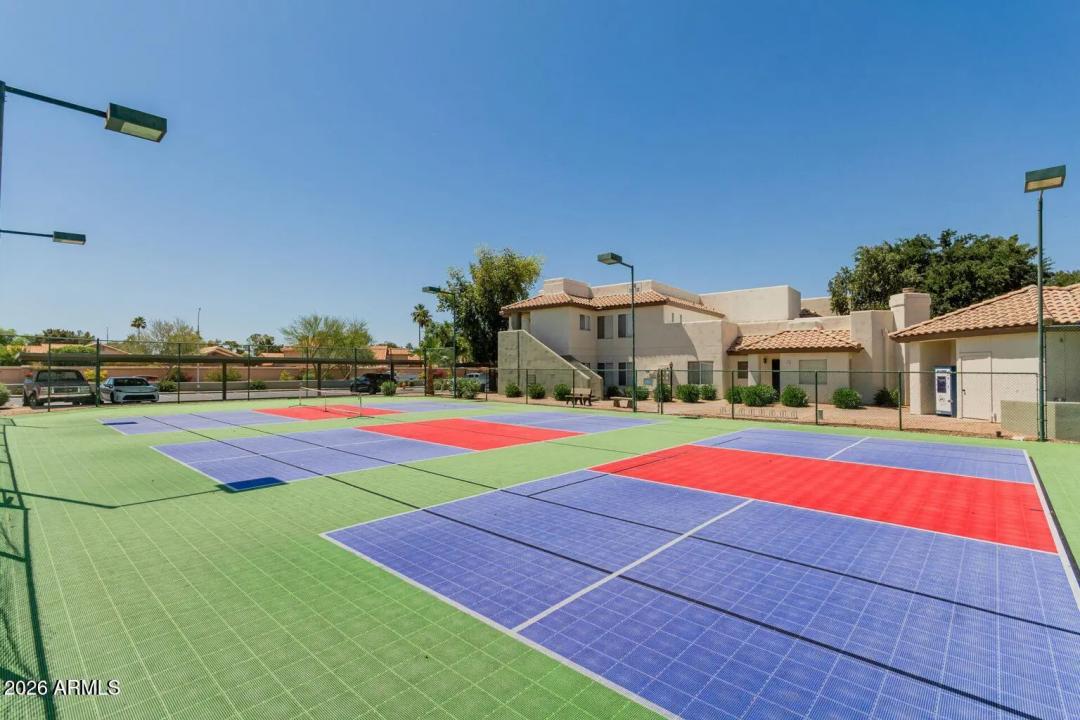 Real Estate Picture 19