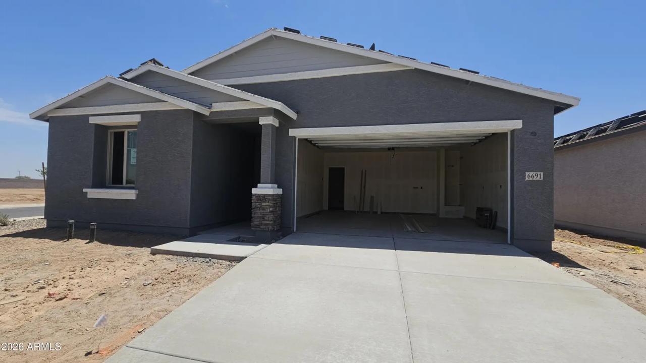 Real Estate Picture 2