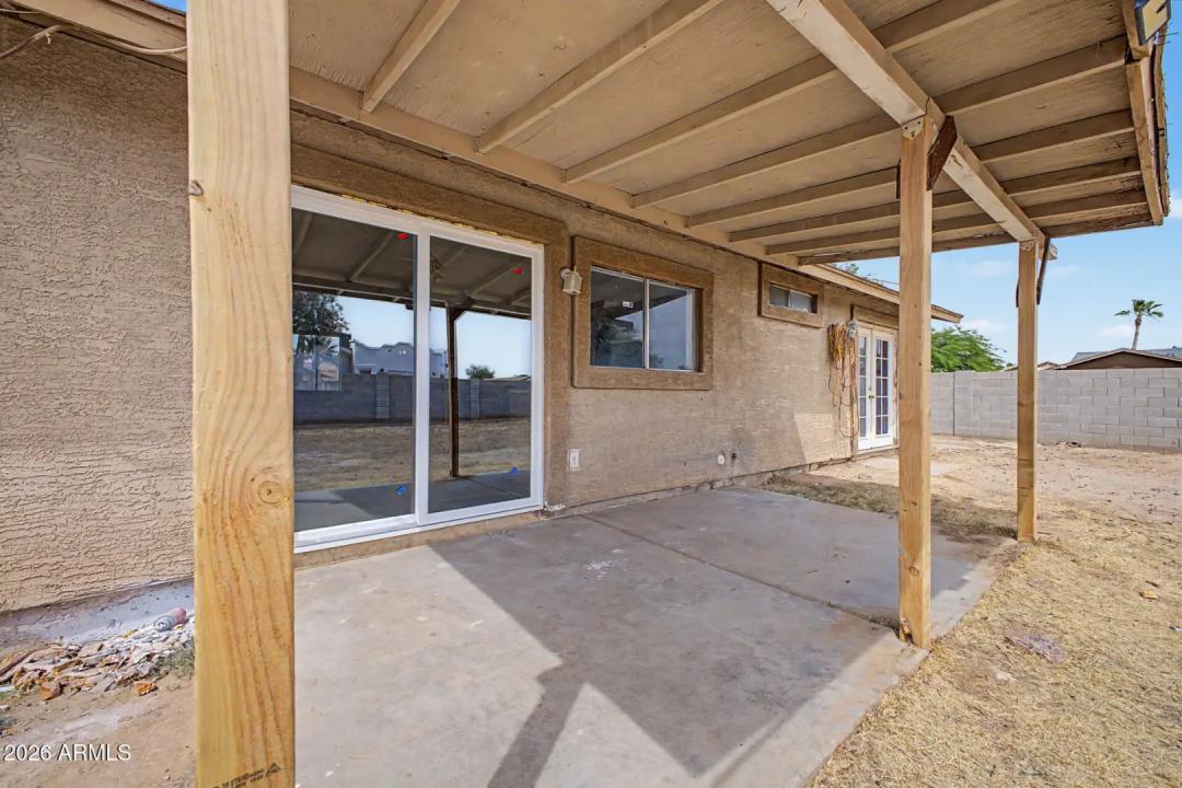 Real Estate Picture 17