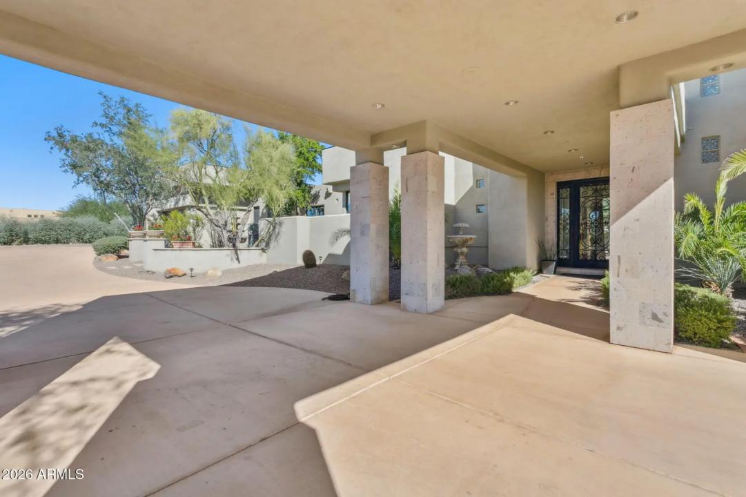 Real Estate Picture 29