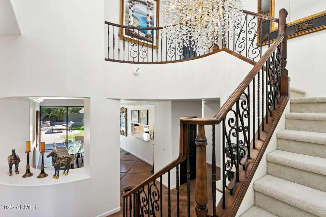 Real Estate Picture 40