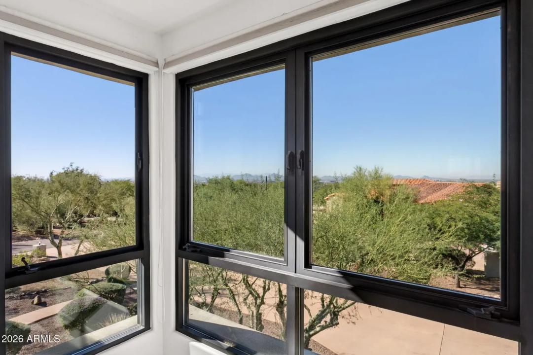 Real Estate Picture 42