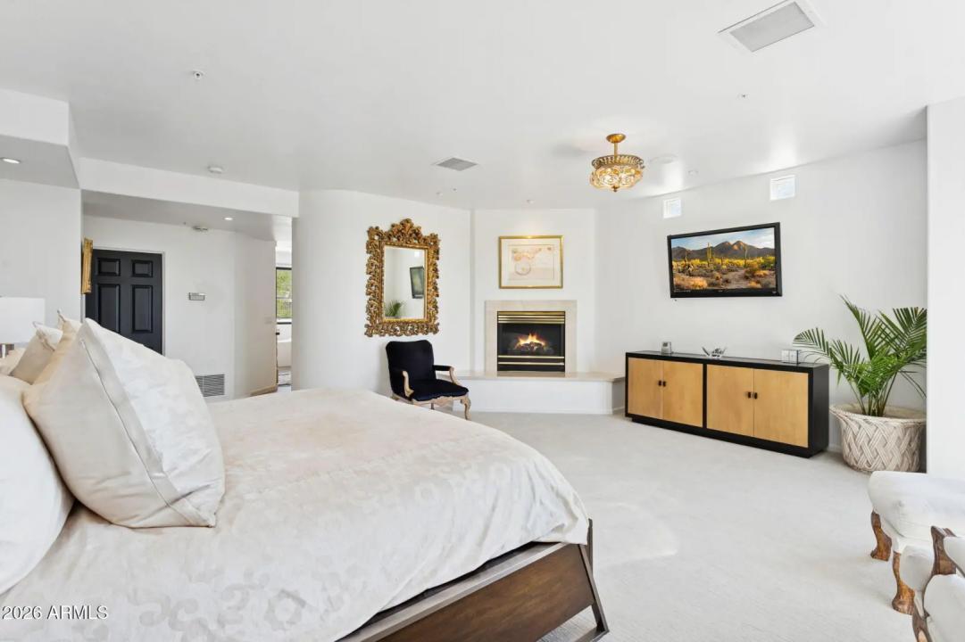 Real Estate Picture 45