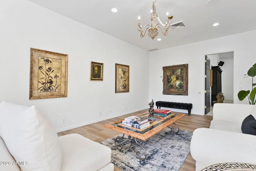 Real Estate Picture 59