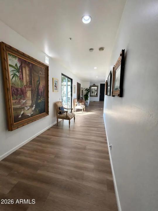 Real Estate Picture 18