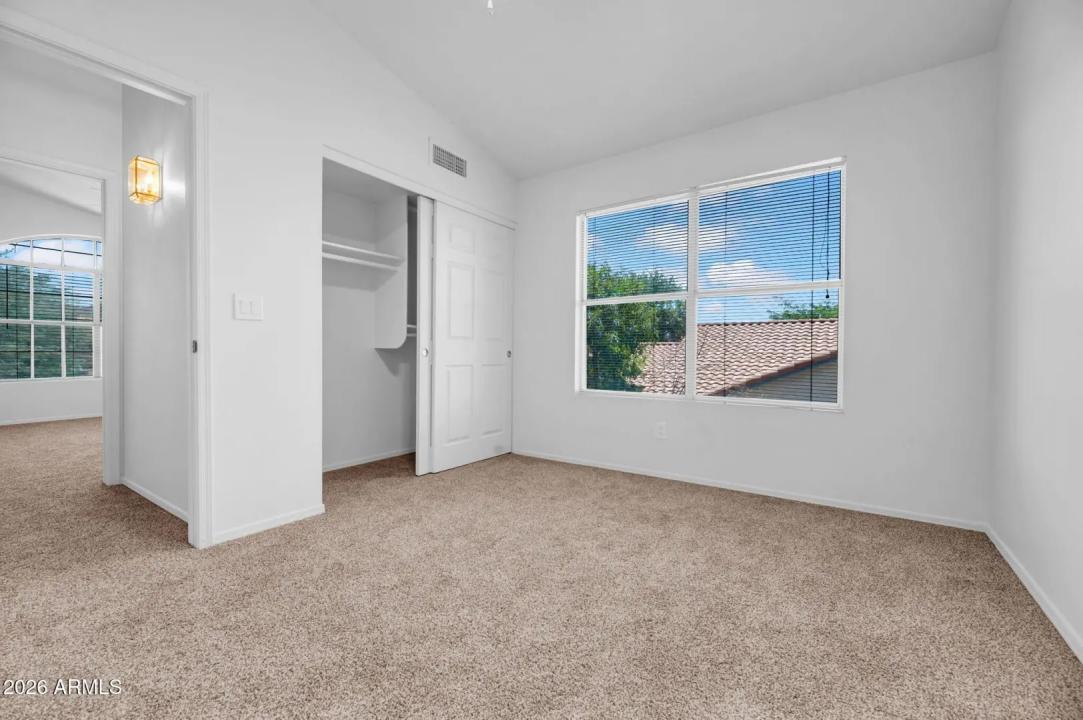 Real Estate Picture 22