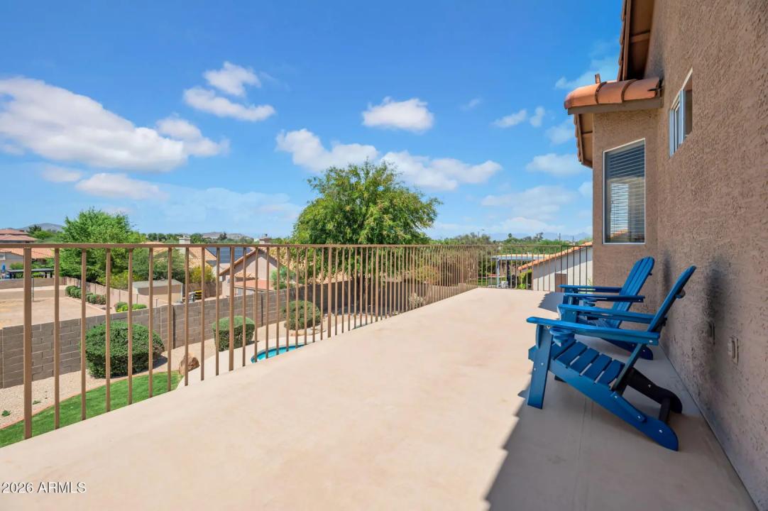 Real Estate Picture 15