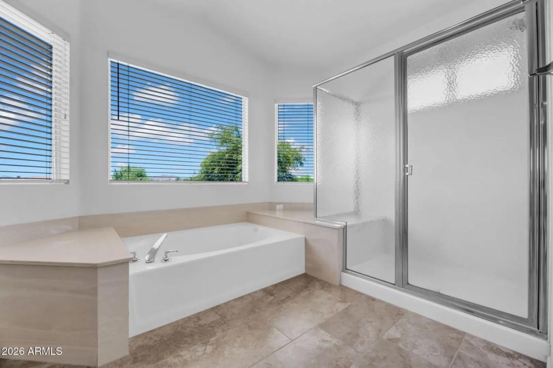 Real Estate Picture 17