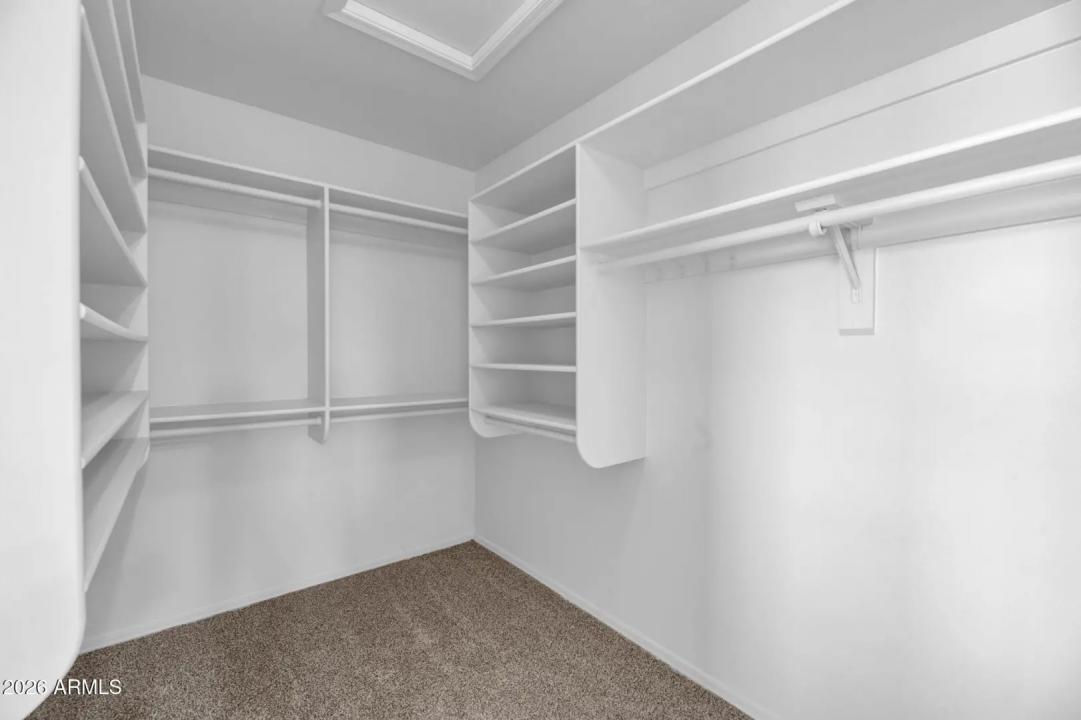 Real Estate Picture 18