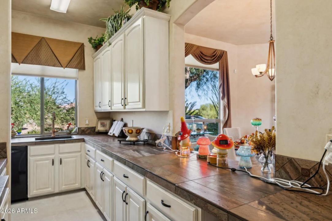 Real Estate Picture 31