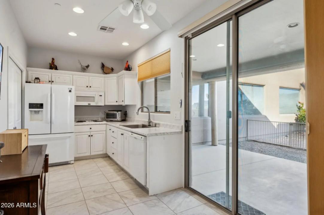 Real Estate Picture 64