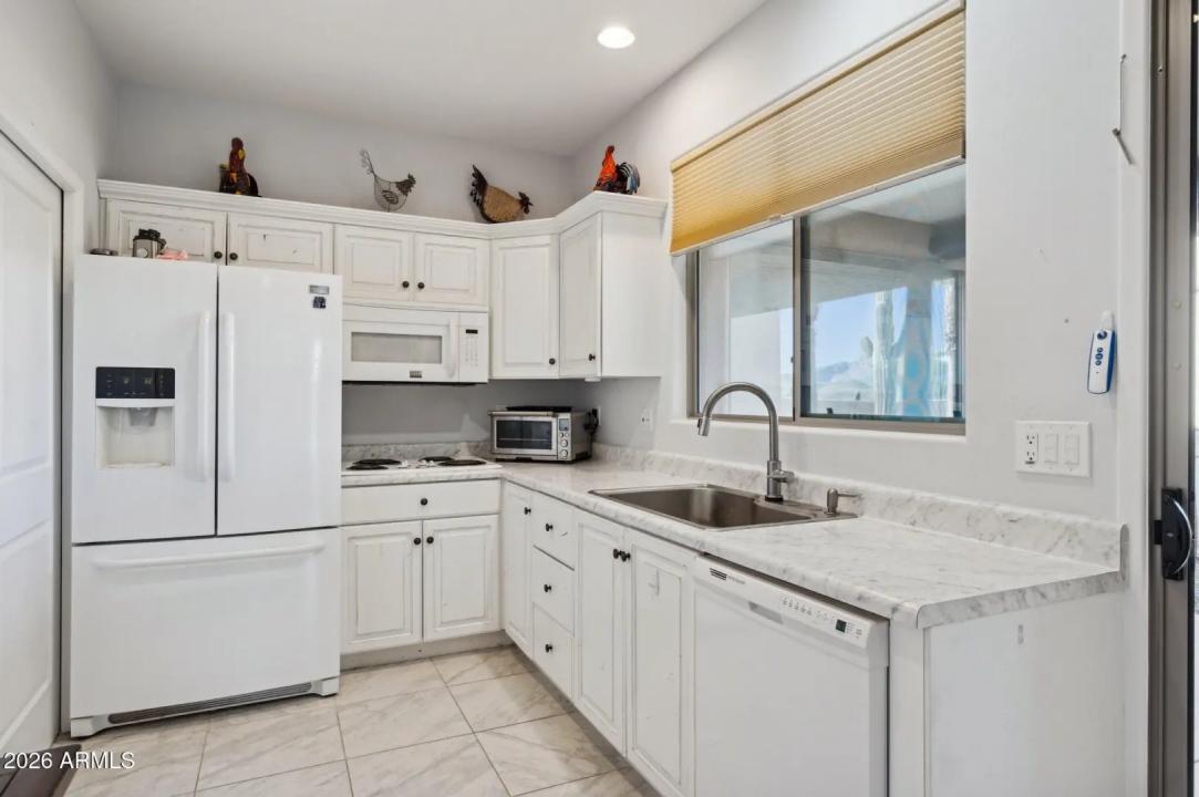 Real Estate Picture 70