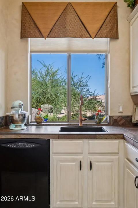 Real Estate Picture 73