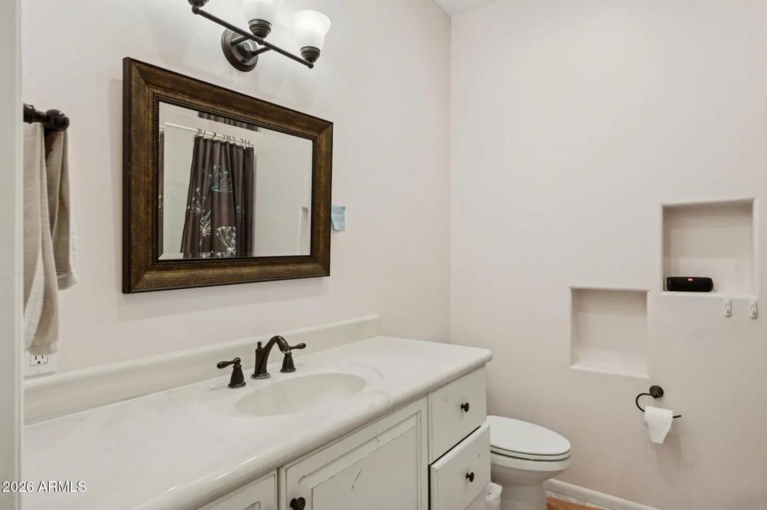 Real Estate Picture 77