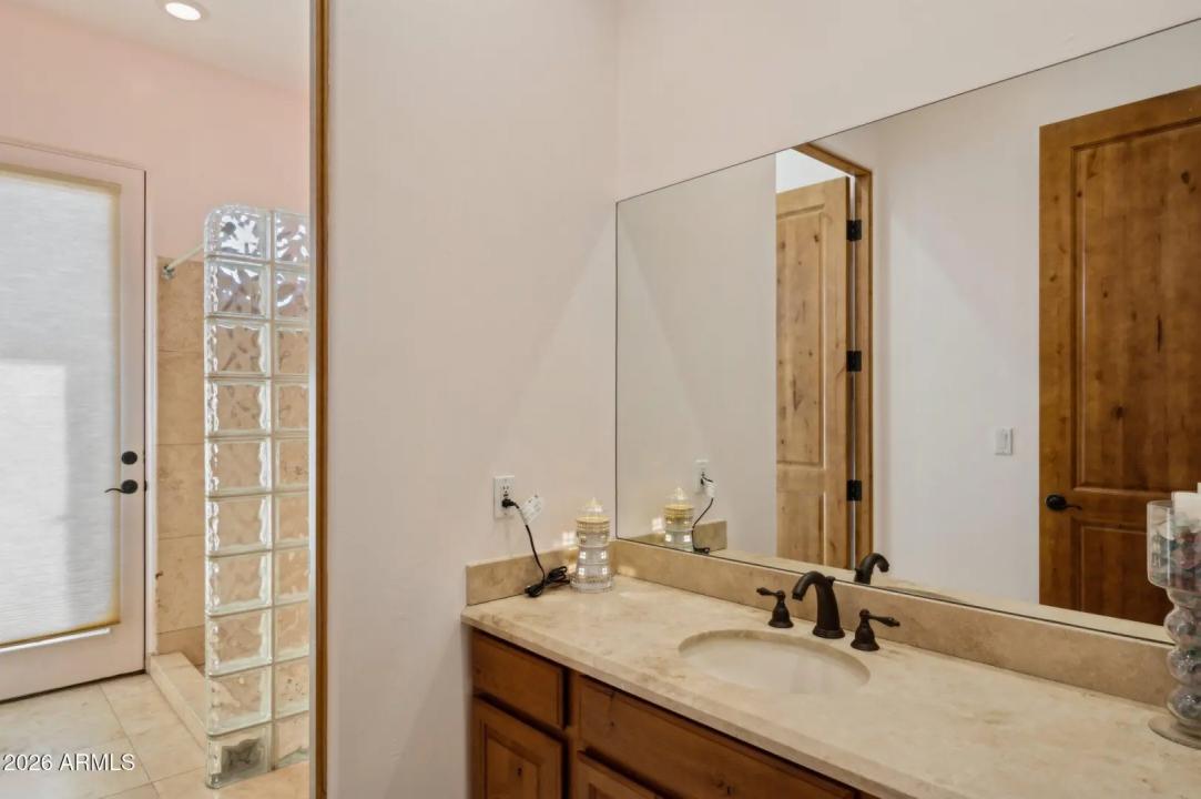 Real Estate Picture 78