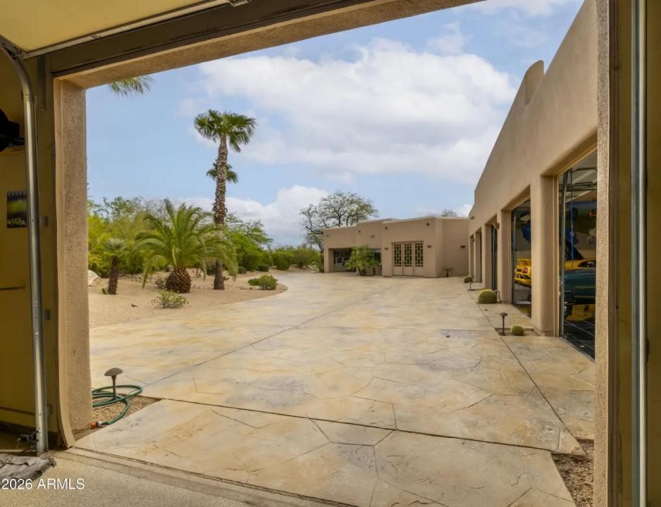 Real Estate Picture 2