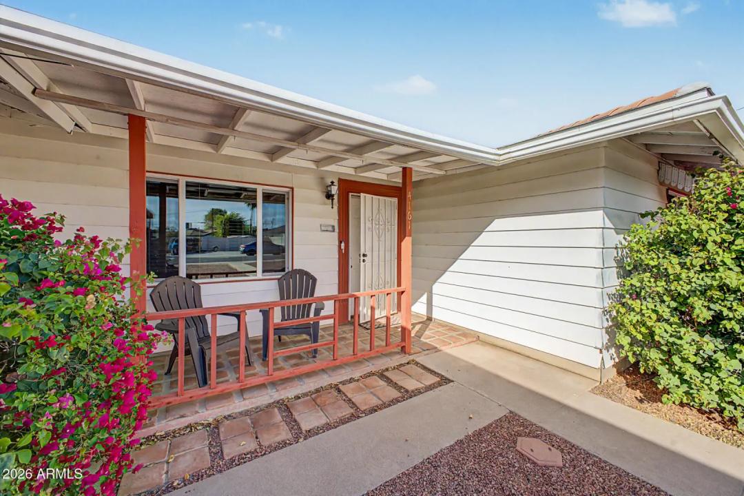 Real Estate Picture 2