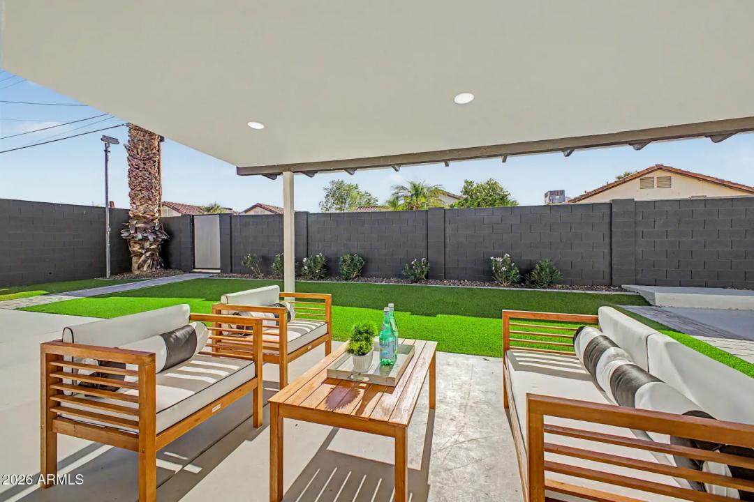 Real Estate Picture 36