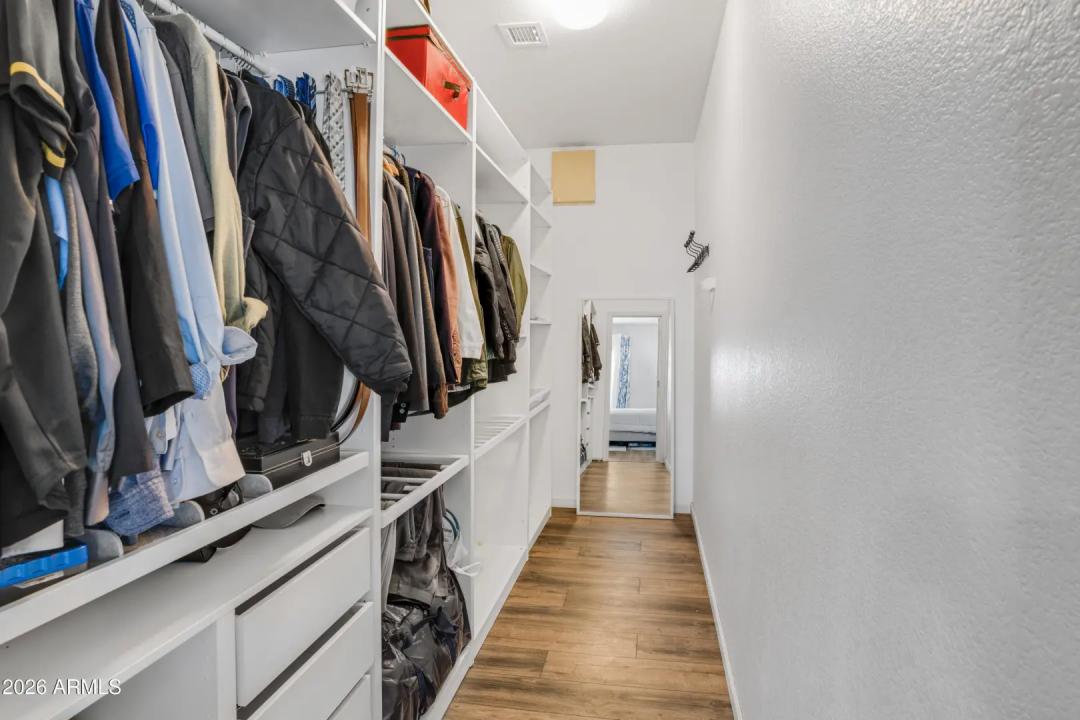 Real Estate Picture 21