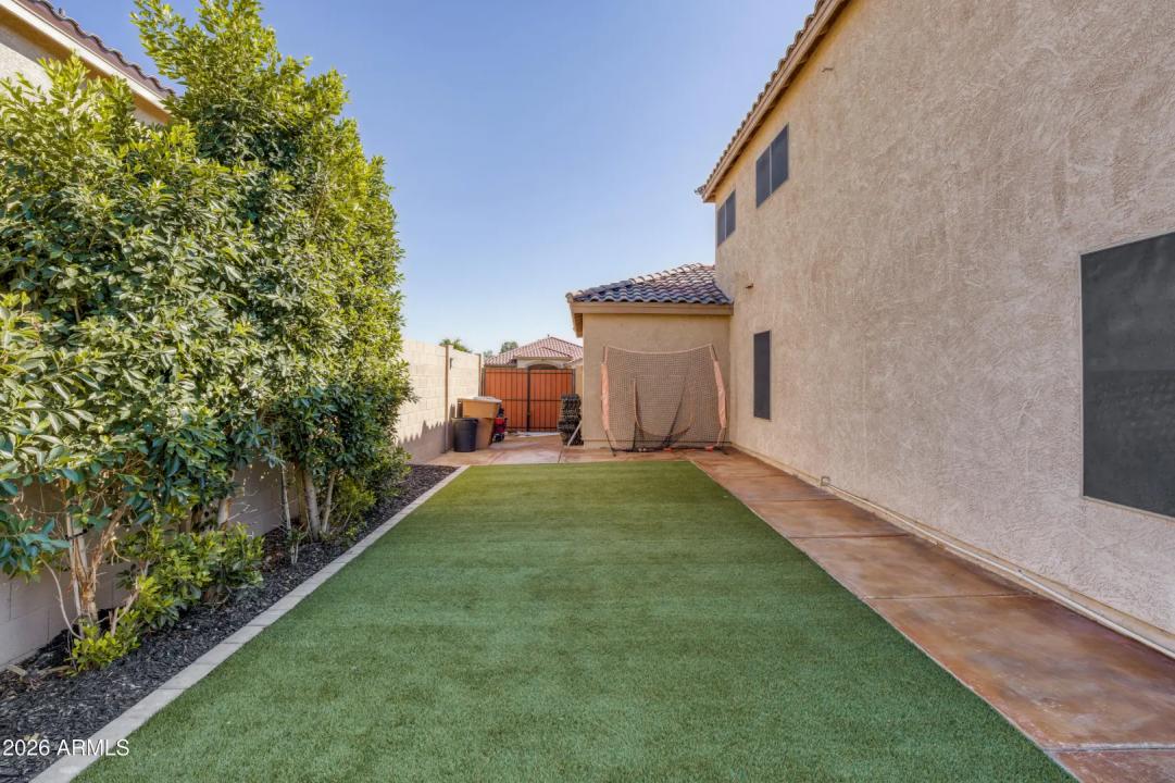 Real Estate Picture 39
