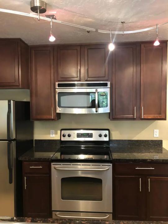 Real Estate Picture 2