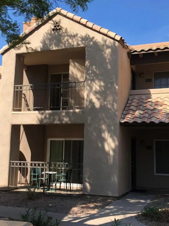 Real Estate Picture 4